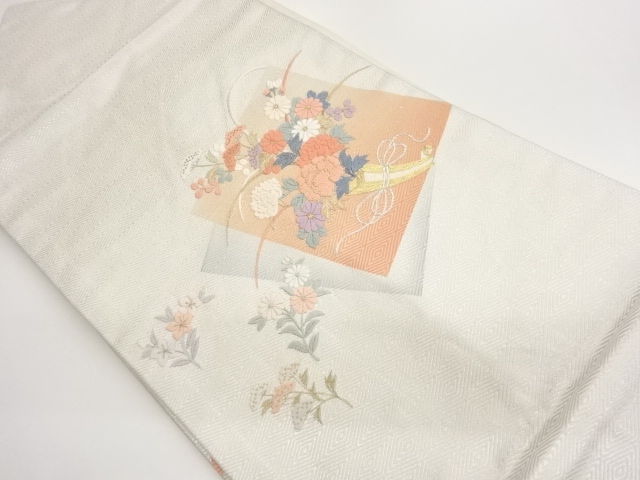 金駒刺繍色紙に草花模様名古屋帯